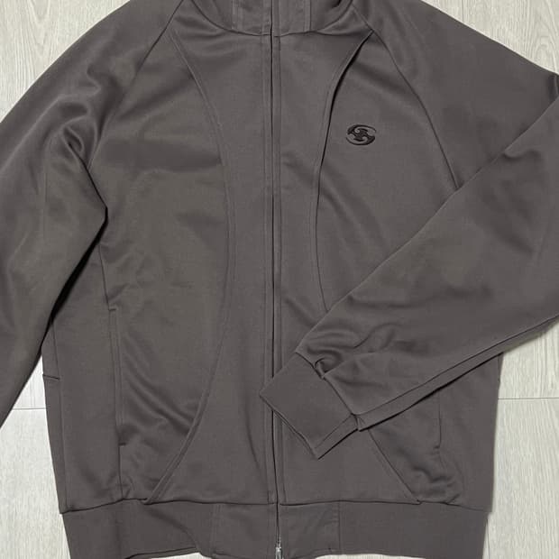 산산기어 트랙 자켓 2사이즈 브라운