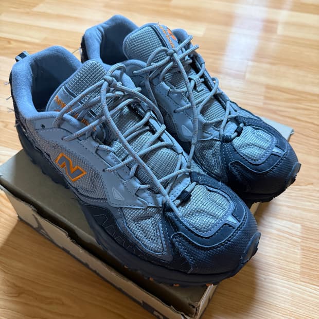 뉴발란스 703 그레이 블랙 오렌지 280