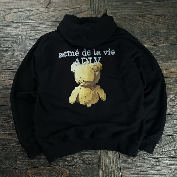 [아크메드라비] 프린팅 오버핏 후드티 블랙 M18950