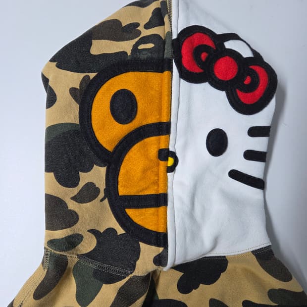 베이프X키티 콜라보 황계 후드집업