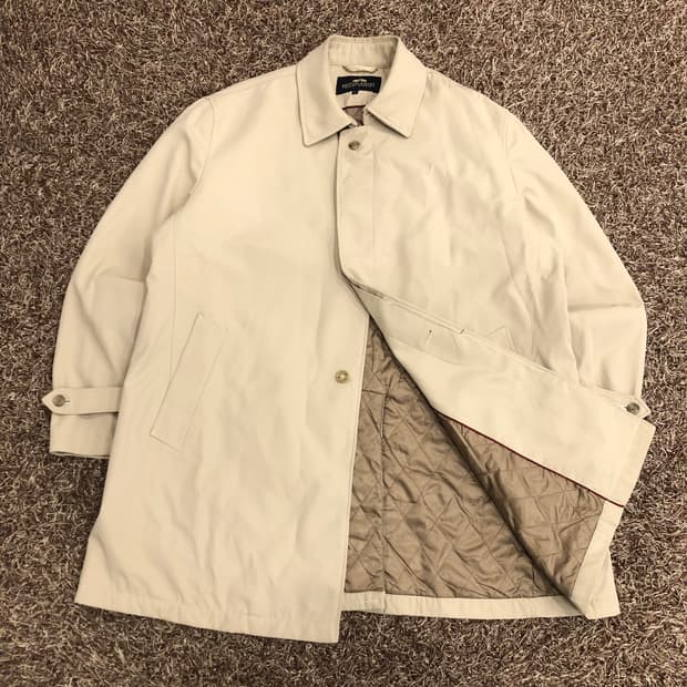 BRITISH KHAKI 트렌치 코트