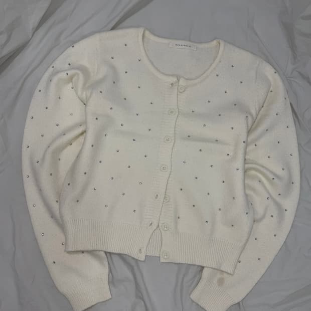 쥬얼 큐빅 니트 가디건