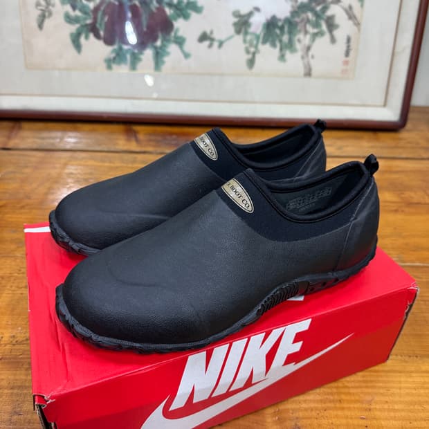 muck boot 슈즈 판매합니다. 사이즈 UK8