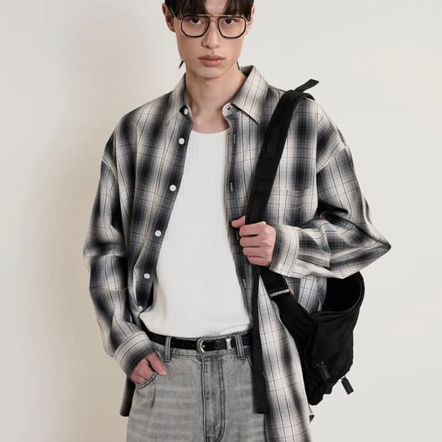 (105) TNGT 오버사이즈 옴브레 체크셔츠 그레이