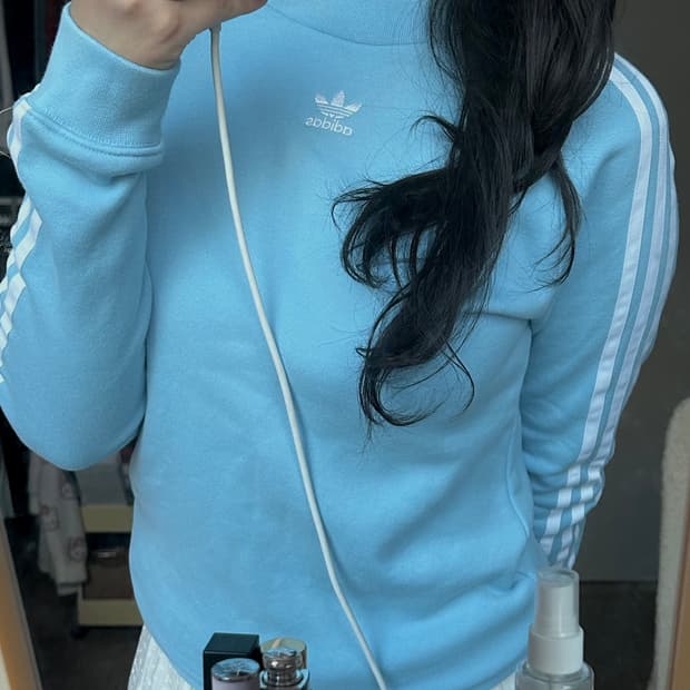 아디다스 대장템 민트코어🩵 소라 삼선 맨투맨(XS)