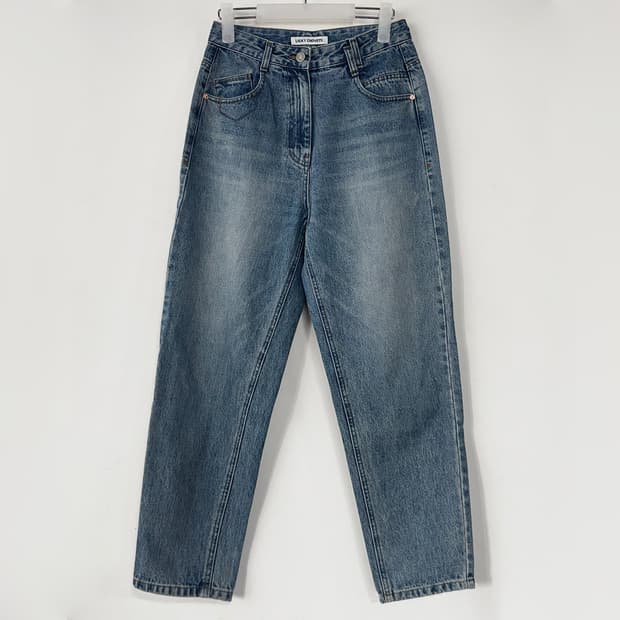 럭키슈에뜨 테이퍼드 데님 팬츠