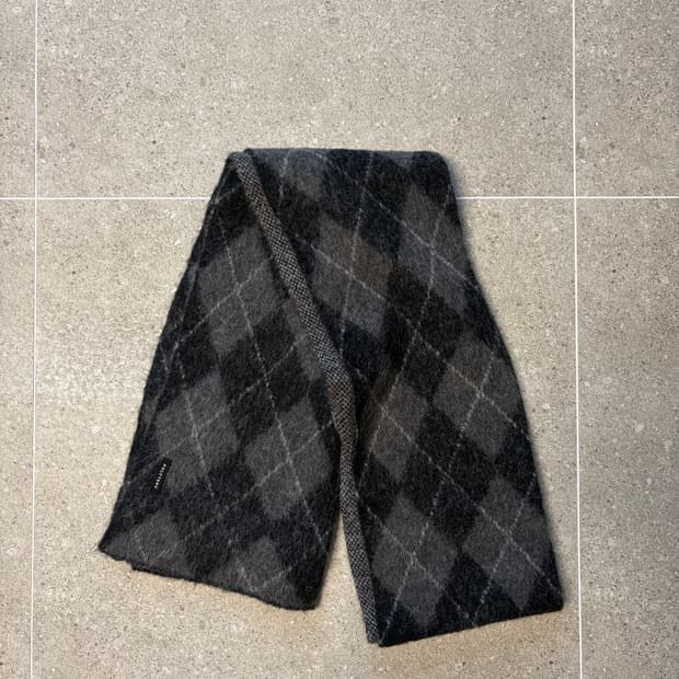 폴리테루 아가일 모헤어 머플러