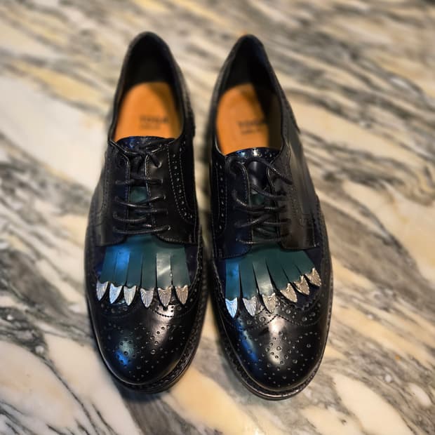 토가 레스업슈즈