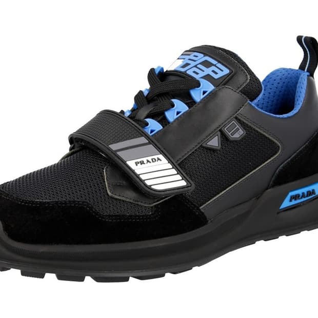 [새제품]265 프라다 운동화 스니커즈 신발 블랙 러너 