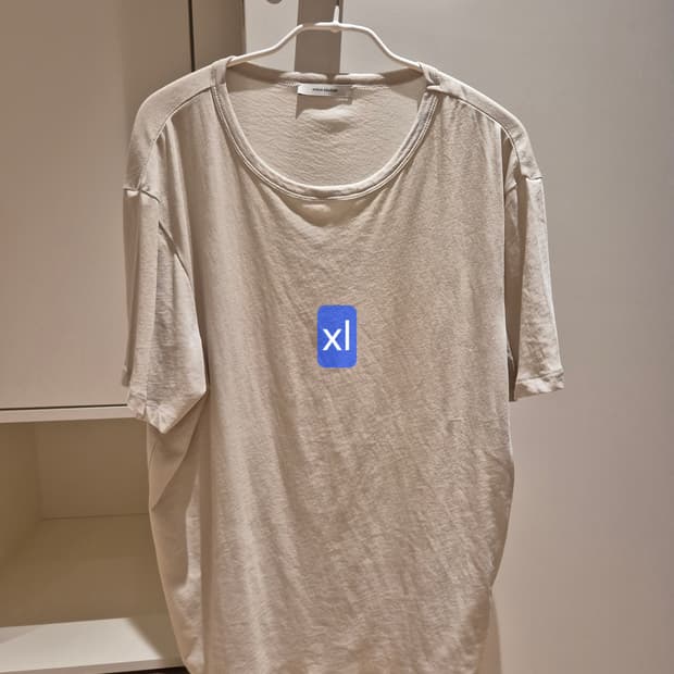 엔타이어스튜디오 베이지 반팔티 XL