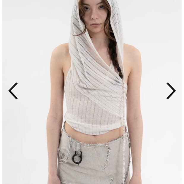 IVORY HOODED HALTER TOP