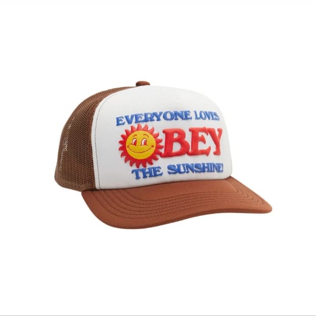 (팝니다.) 오베이 선샤인 폼 트러커 캡 브라운 멀티