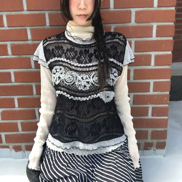vintage lace mesh top