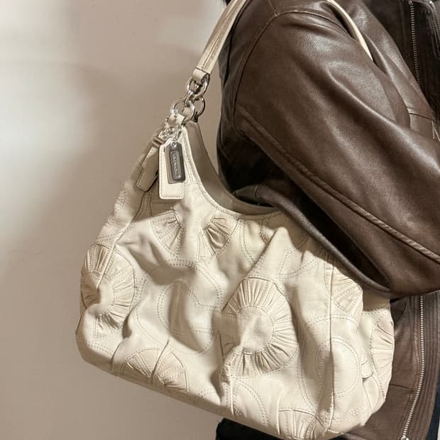 🤍정품 코치 Y2K 패치워크 레더 호보백 숄더백 크림베이지