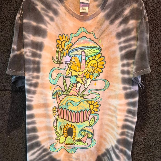 Vtg. Your Highness Psychedelic T-Shirt