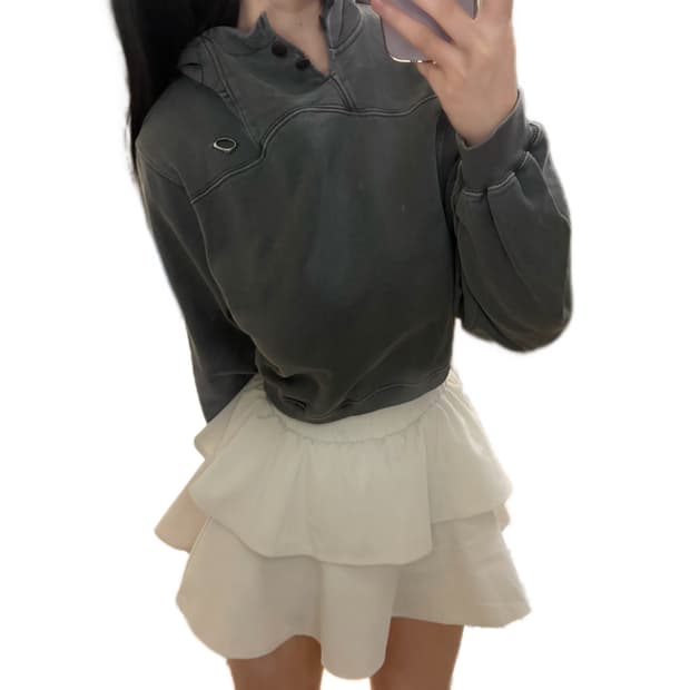 미스치프 차콜 크롭 후드티