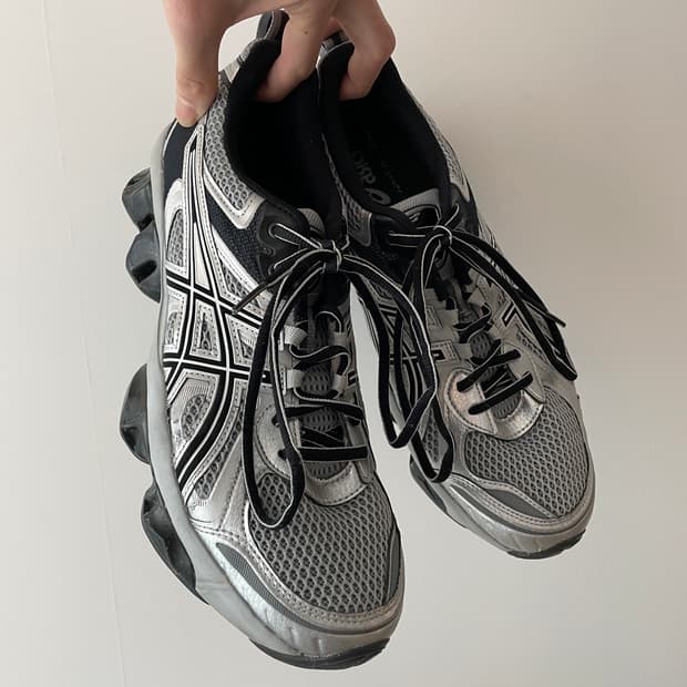 아식스 젤 퀀텀 키네틱 실버(285mm)