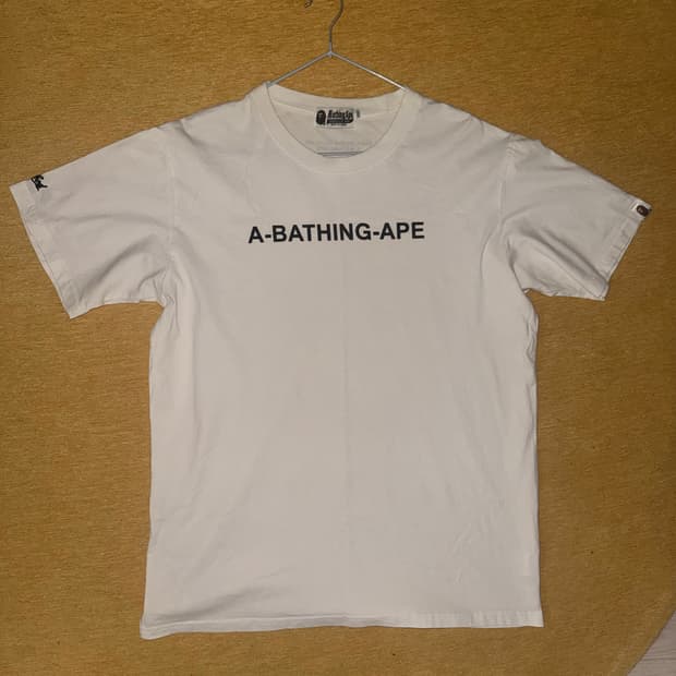 베이프 반팔티 2XL