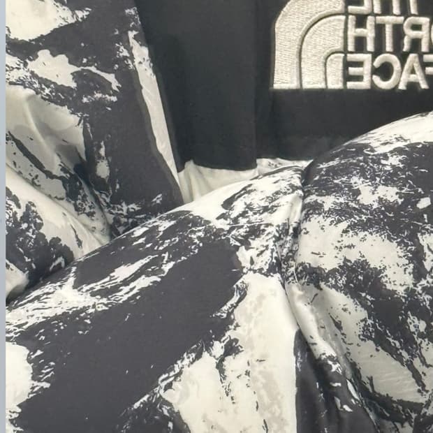 노스페이스 1996 노벨티 눕시 자켓 뉴트럴 그레이 패딩