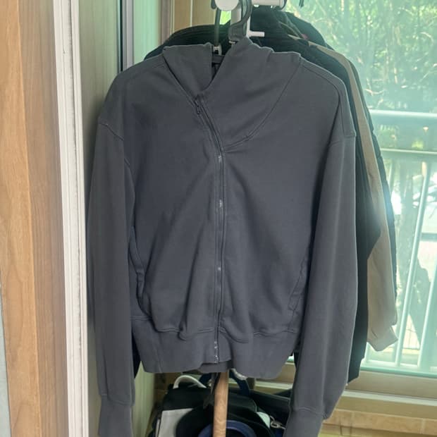 누마레 ee 후드집업 차콜 L