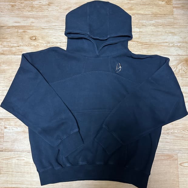 DSMT  디서먼트 후드티