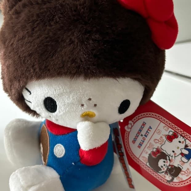 몬치치 헬로키티 인형