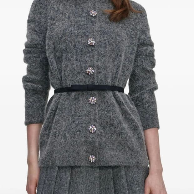 [새상품] 셀프포트레이트 가디건