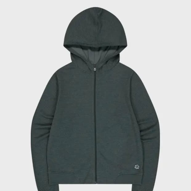 코이세이오 038 스트라이프 후드집업 차콜 구해요!!