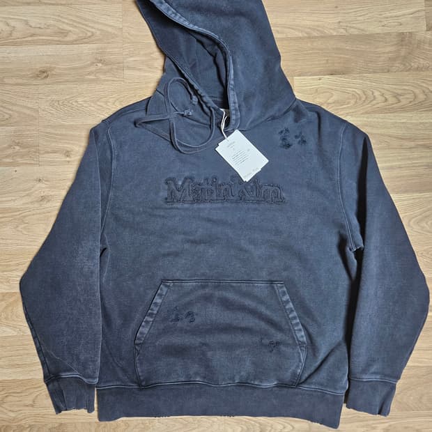 Matin kim 마뗑킴 차콜 빈티지 로고 후드티