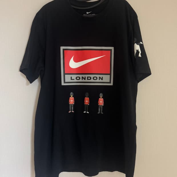 나이키 런던 커스텀 티셔츠