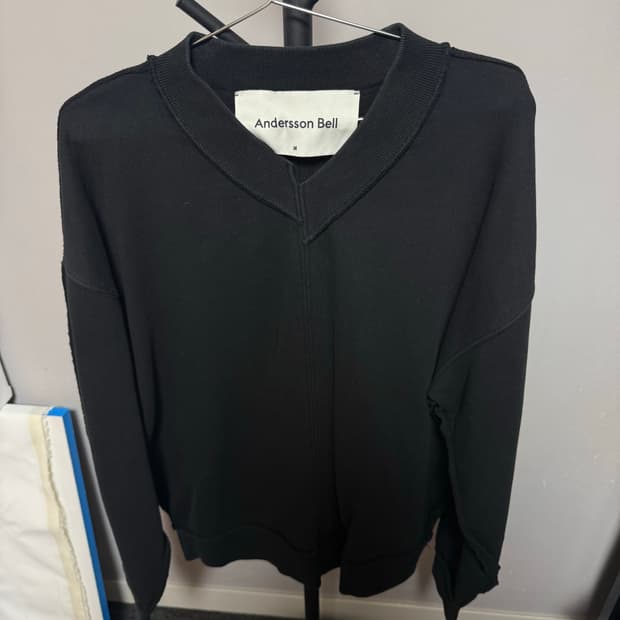 Andersson Bell 맨투맨 