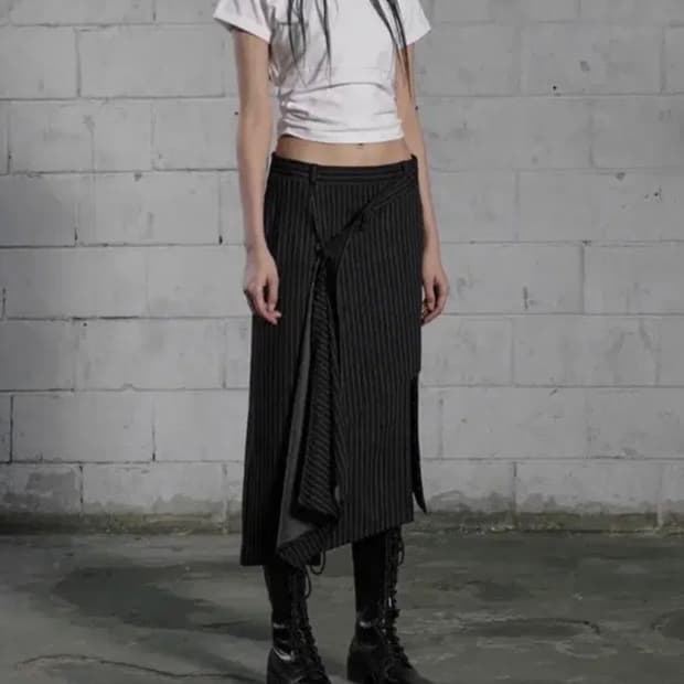 보헤미안서울 언발란스 드레이프 스커트 스트라이프
