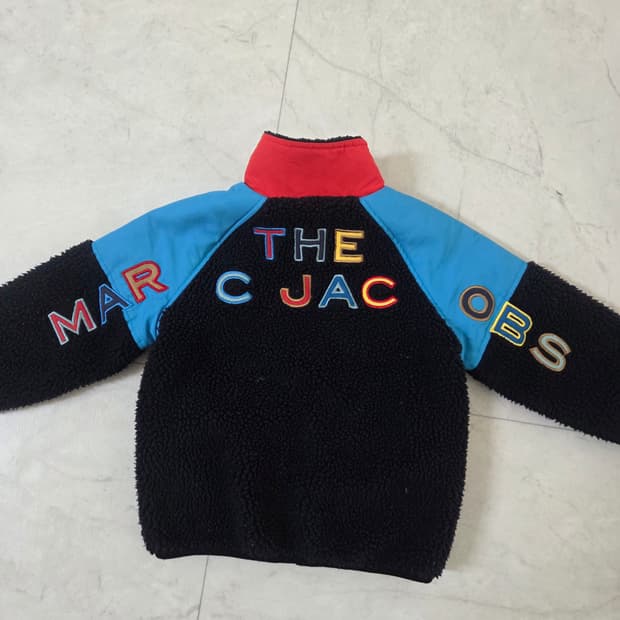 마크제이콥스 후리스 점퍼 4