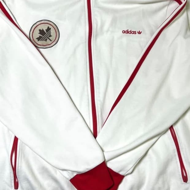 아디다스 캐나다 흰빨 화이트 대장급 트랙탑 희귀져지