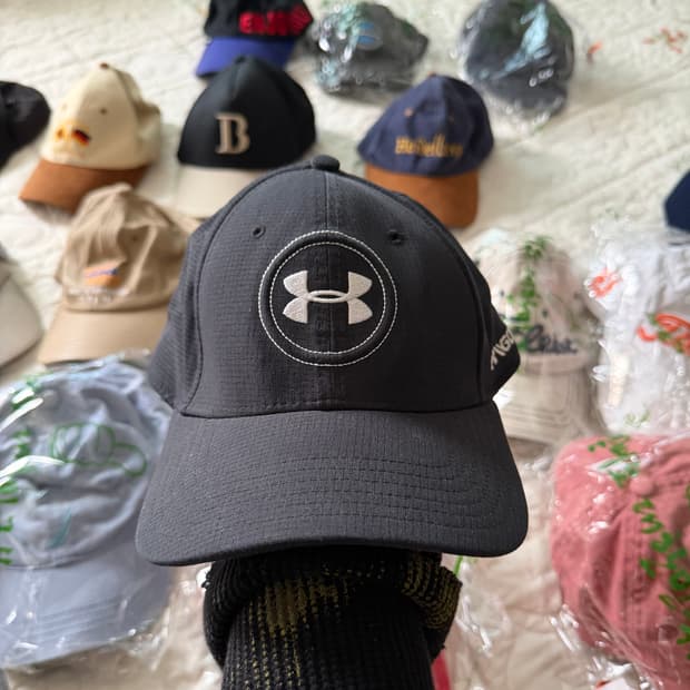 14번) 해외바잉 or 국내매장구매 모자들 볼캡, 헌팅캡, 이어플랩캡 등