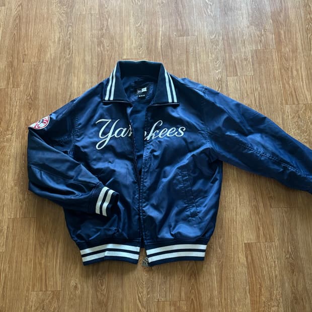 뉴에라 양키스 스타디움 자켓