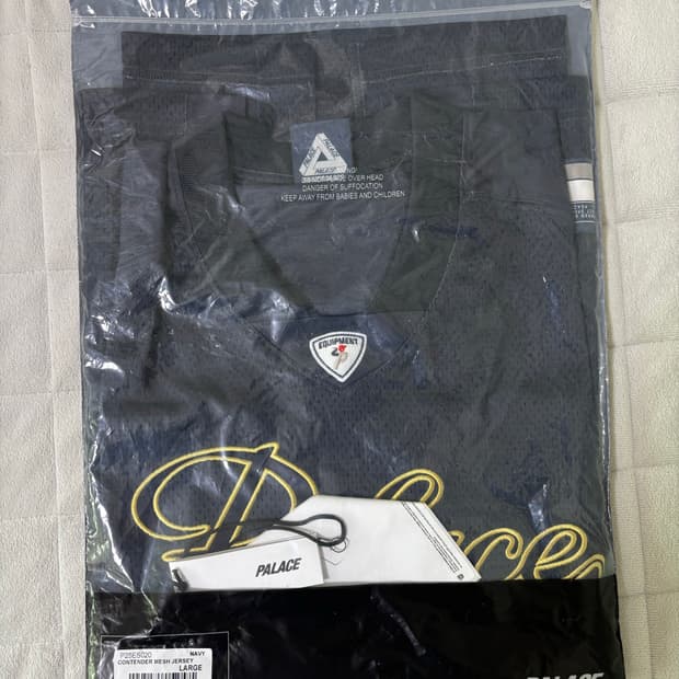 팔라스 컨텐더 저지 palace contender jersey