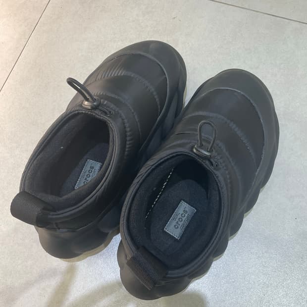 크록스 오버퍼프쇼티 M5W7 240