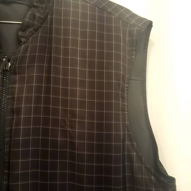 입생로랑 클래식 체크 패턴 베스트 집업/100