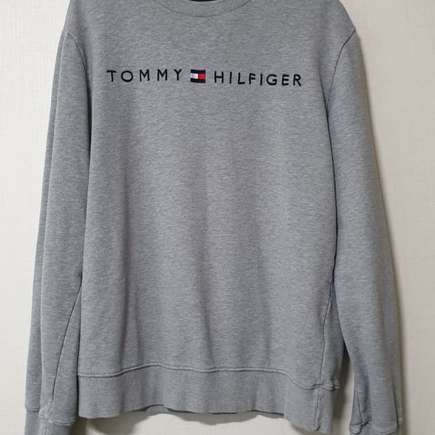 타미힐피거 맨투맨 긴팔티 M사이즈