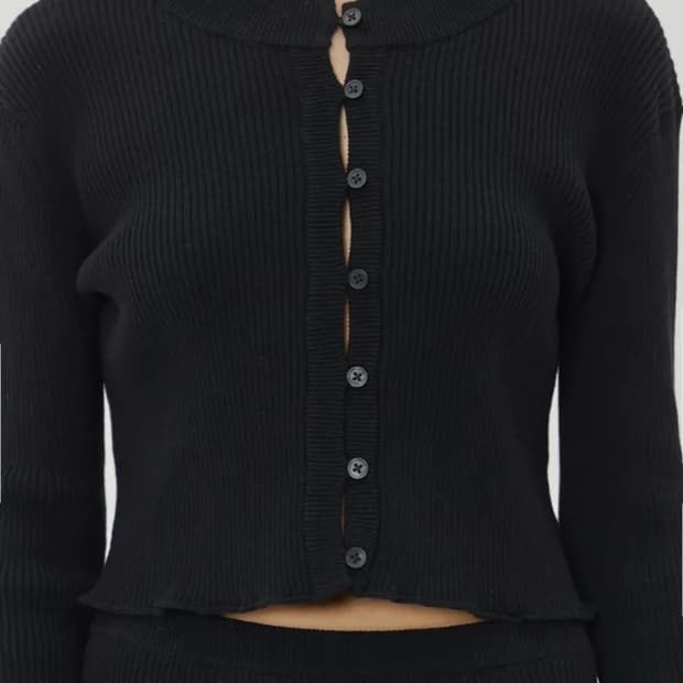 매종미네드 슬림 버튼 블랙 가디건