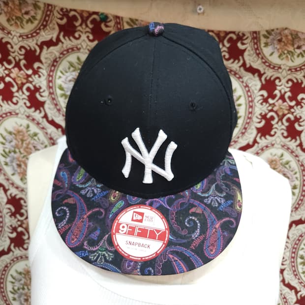 뉴에라 뉴욕양키스 페이즐리 9fifty 스냅백

