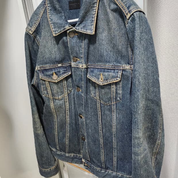 생로랑 mud-dyed 데님 자켓 50