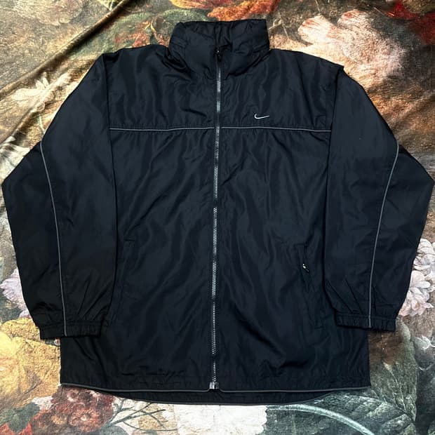 나이키 올드스쿨 그레이 사이드라인 블랙바람막이 L