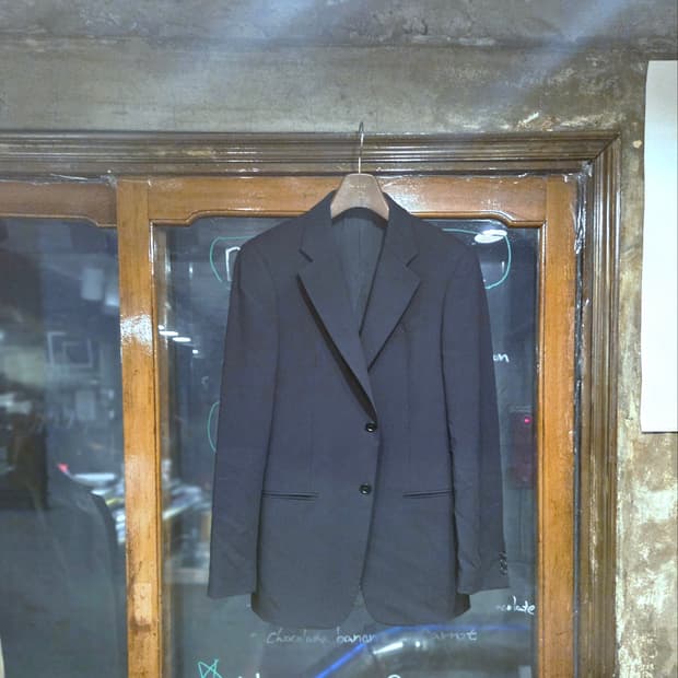 아르마니 꼴레지오니 네이비블레이져