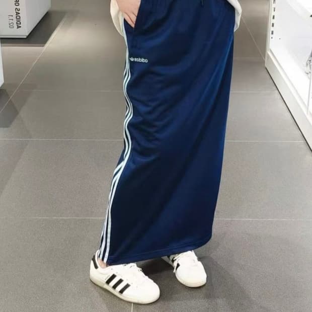 아디다스 롱 스커트 IX3538