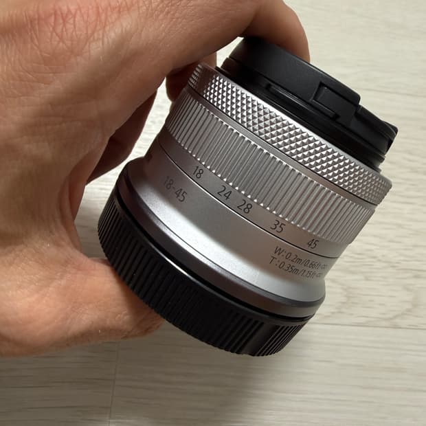 RF-S 18-45 캐논 번들렌즈