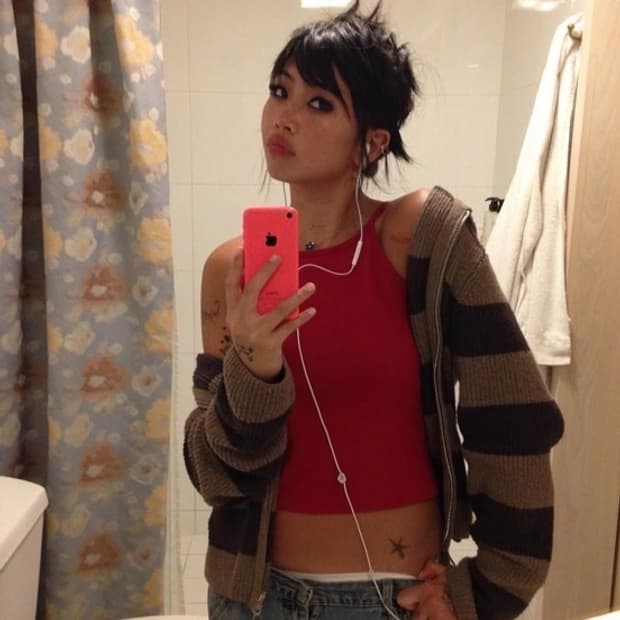 (구해요) 아이폰 5c 레드 