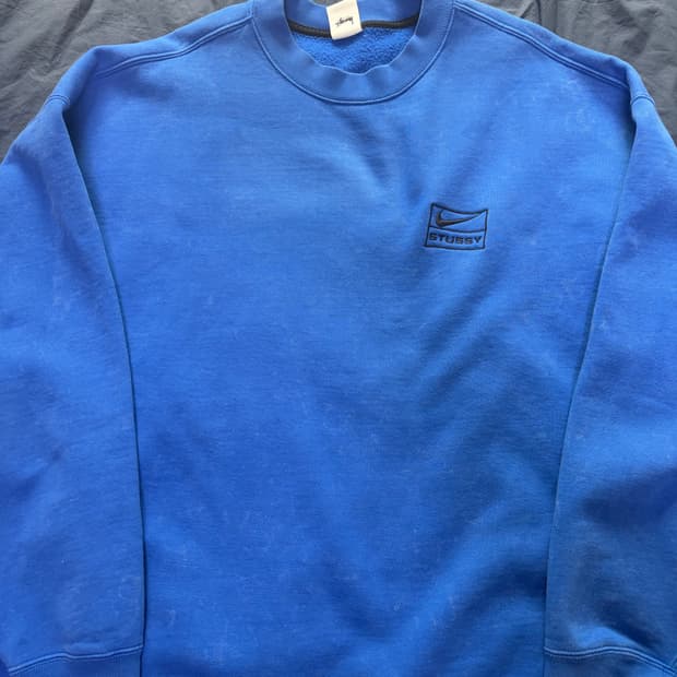 나이키 스투시 나투시 크루넥  맨투맨 게임로얄 xxl사이즈