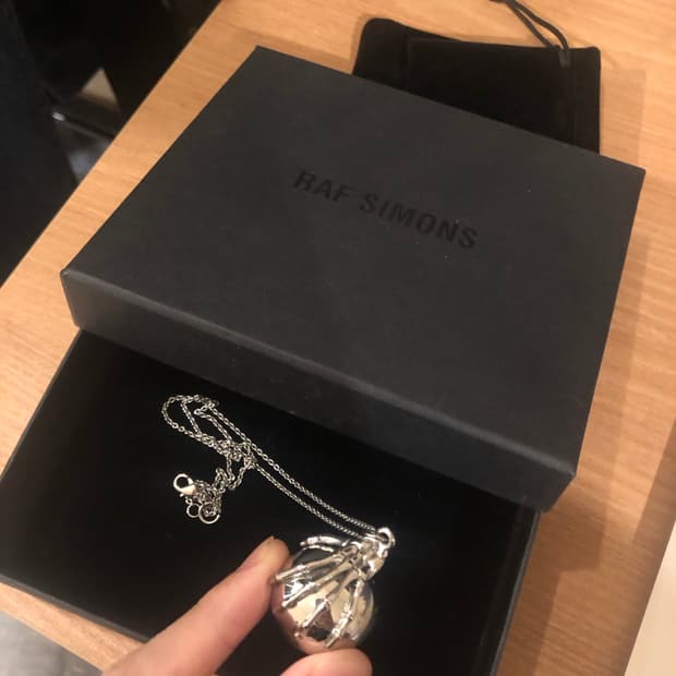 라프시몬스 디핸드 목걸이